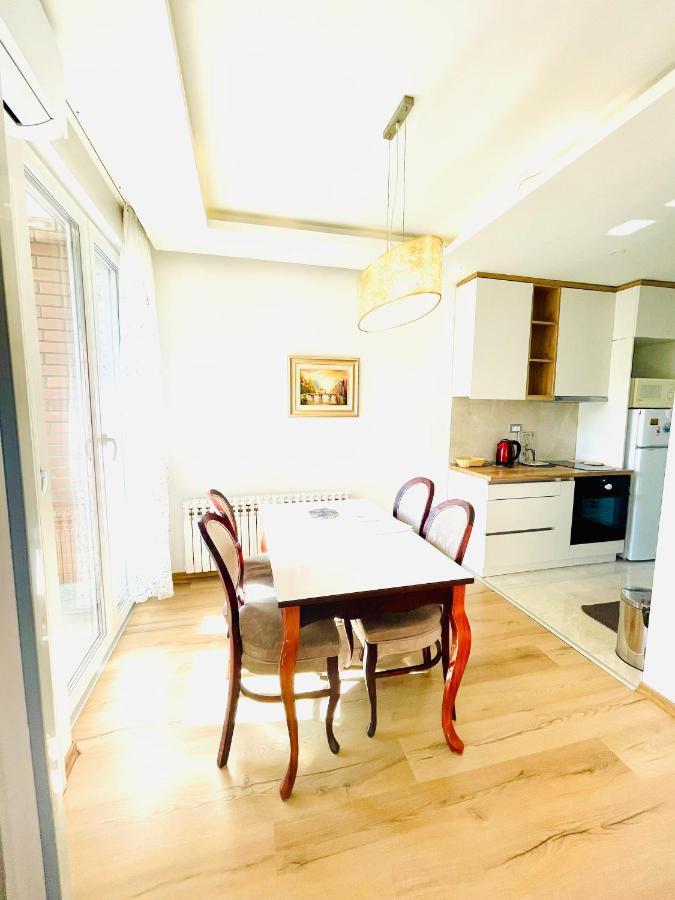 סראייבו Apartman Centar Sa Sigurnim Parkingom מראה חיצוני תמונה